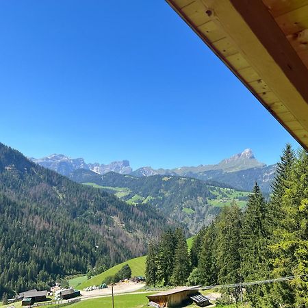 Appartaments Sanderhof ลาวาลเล ภายนอก รูปภาพ